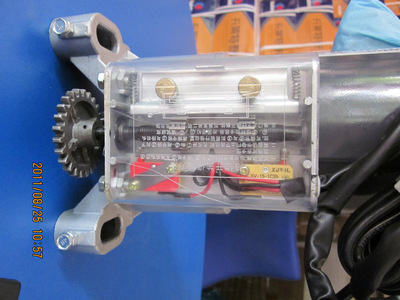 拉力強(qiáng)勁靜音單相異步遙控電動(dòng)卷門(mén)機(jī) 電動(dòng)卷簾門(mén)電機(jī)600Kg - 拉力強(qiáng)勁靜音單相異步遙控電動(dòng)卷門(mén)機(jī) 電動(dòng)卷簾門(mén)電機(jī)600Kg廠家 - 拉力強(qiáng)勁靜音單相異步遙控電動(dòng)卷門(mén)機(jī) 電動(dòng)卷簾門(mén)電機(jī)600Kg價(jià)格 - 佛山市禪城區(qū)三元門(mén)控設(shè)備經(jīng)營(yíng)部 - 